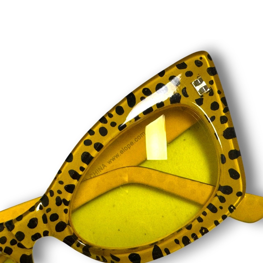 Dr. Peepers Cat Eye Leopard Print Sunglasses Yellow Tint Lenses S24303 - Picture 3 of 10